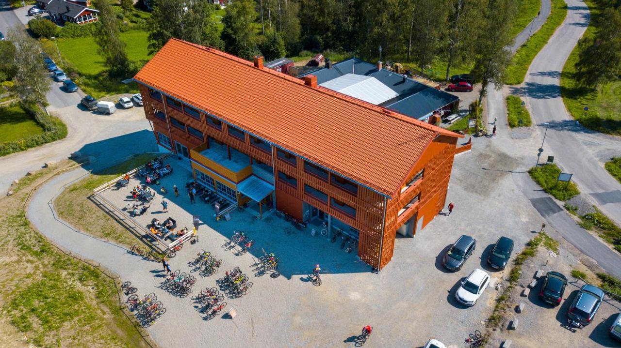Jbp Hotell Jarvso Bagian luar foto